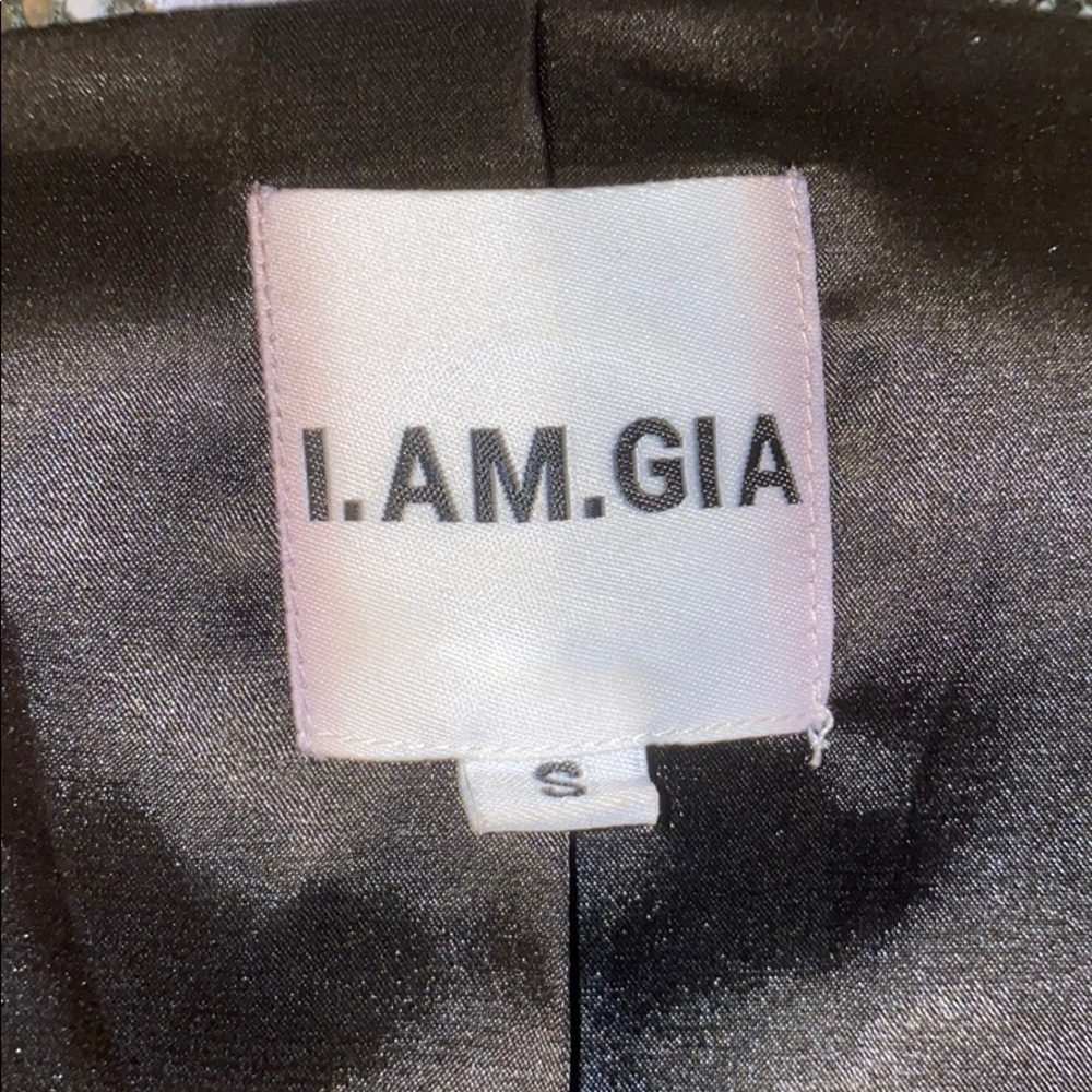 I.AM.GIA - Picture 5 of 5